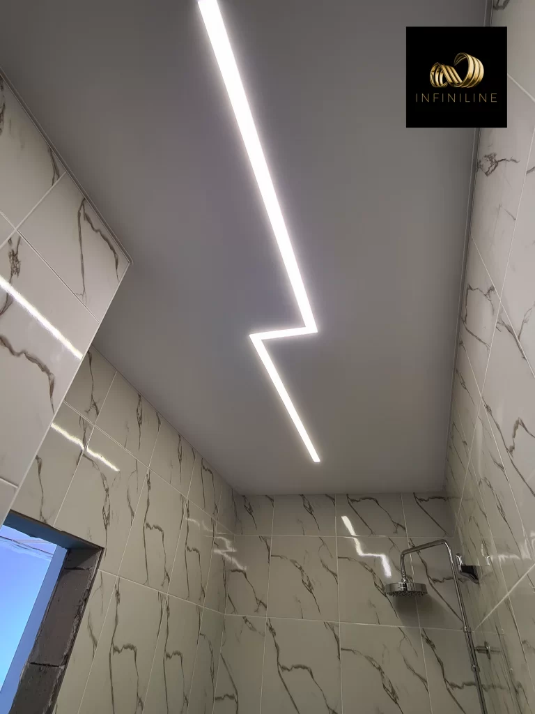 infiniline-napinane-sufity-do-lazienki-toalety-korytarzu-z-led-oswietleniem_5x4_3