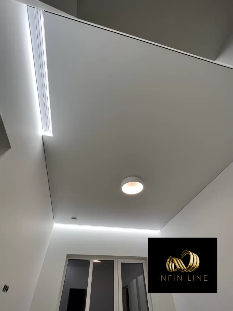 wykonane-prace-karnisze-do-napinanych-sufitow-infiniline-logo-7