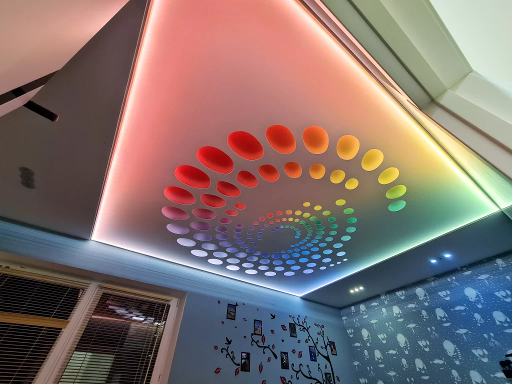 wykonane-prace-napinane-sufity-perforowane-infiniline-rozwiazania-w-zakresie-sufitow-i-scian-napinanych-2